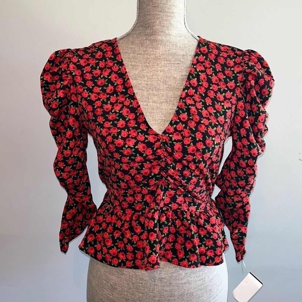 Topshop Red Rose Rushed Sleeve Blouse size 4